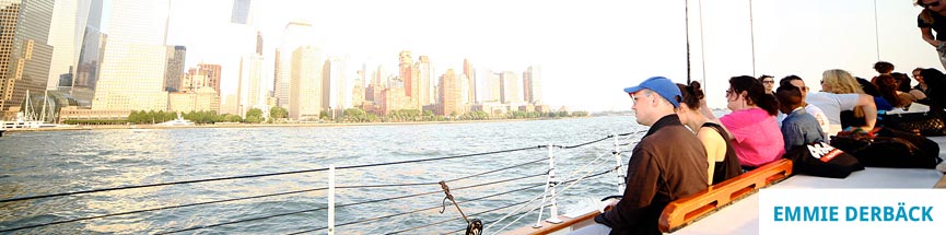 New-York-City-Sights-Tour-Manhattan-from-the-Hudson