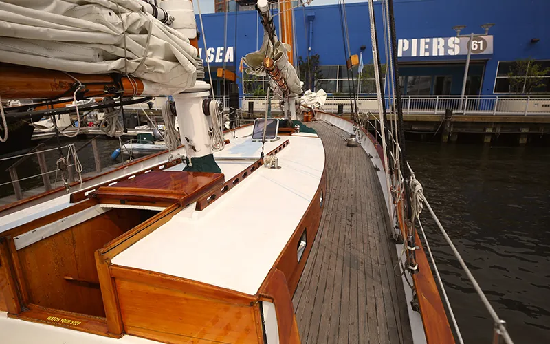 The forward deck of schooner Adirondack
